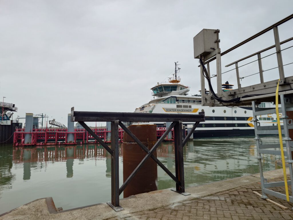 onderhoudskade texel stalen juk gangway